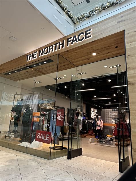 the north face westfield valley fair mall.